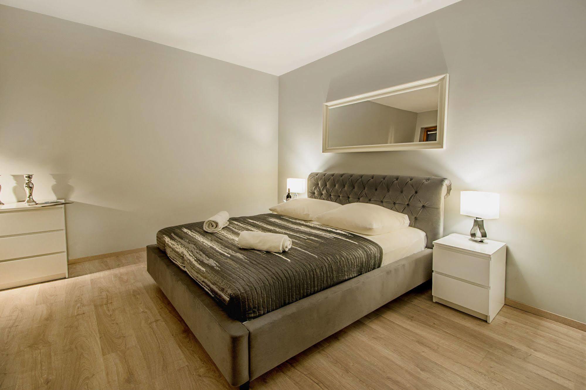Angel City Center Krakow Aparthotel Kültér fotó