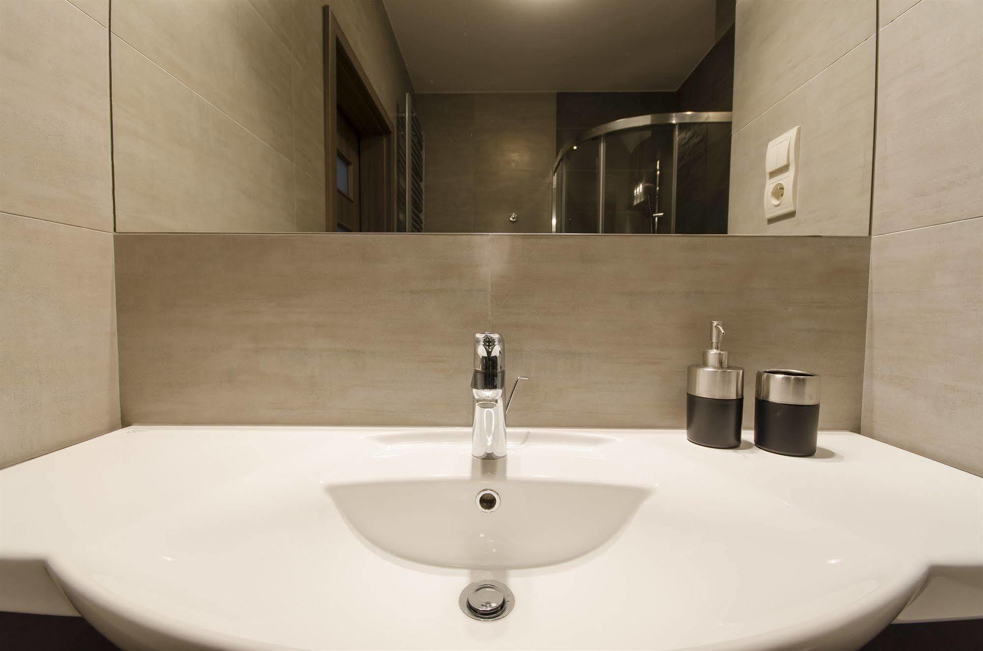 Angel City Center Krakow Aparthotel Kültér fotó