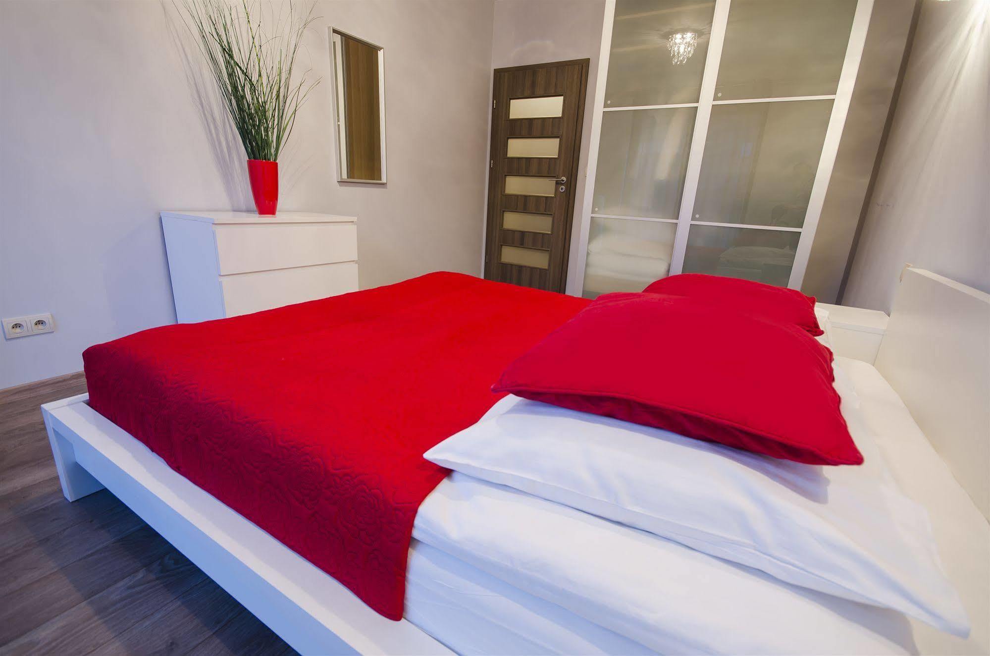 Angel City Center Krakow Aparthotel Kültér fotó