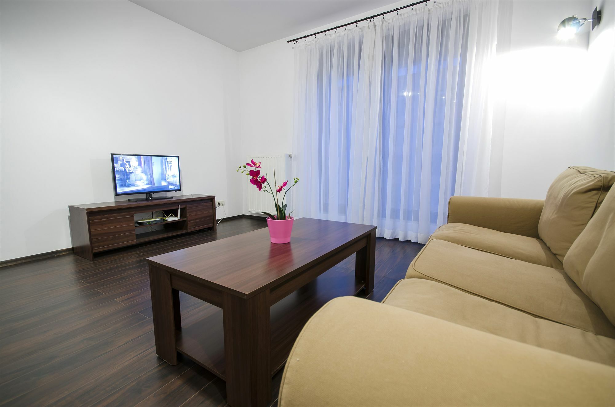 Angel City Center Krakow Aparthotel Kültér fotó